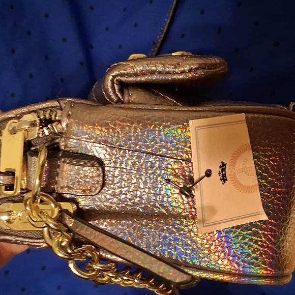 Juicy Couture NWT's Bag W/ Chanel Keychain - Picture 6 of 15